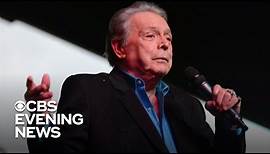 Country music star Mickey Gilley dead at 86
