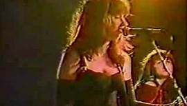 The Muffs "Everywhere I Go" Live In N. Hollywood