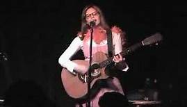 Lisa Loeb + Ben Peeler performing "Someone You Should Know"