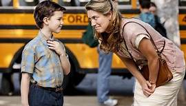 Young Sheldon's Zoe Perry on Playing Her Own Mother