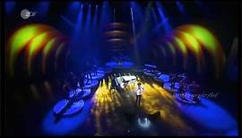 Whitney Houston "I Look To You" (live on Wetten dass...?) & Talk