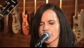 Dolores O'Riordan - Linger (Live at True Music on HDNet)