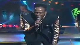 Bobby Brown receives the R&B Soul Music Icon Award