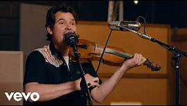 Old Crow Medicine Show - Bombs Away (Feat. Molly Tuttle) (Official Live Video)