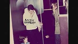 Arctic Monkeys - Pretty Visitors - Humbug