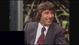 Joe Namath ignores Johnny Carson and Flirts with Elke Sommer