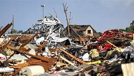 Tornado levels nearly 200 homes in Texas town