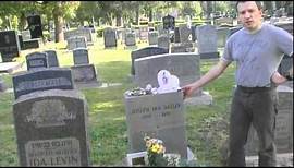 Tombe de Joe Dassin au Hollywood Forever cemetery de Los Angeles