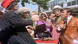 Monty Python's Flying Circus S01E01 Whither Canada