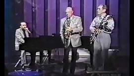 Ray Stevens, Chet Atkins, & Boots Randolph - "Yakety Sax/Axe" (Live on Nashville Now, 1993)