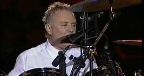 Roger Taylor - Drum Solo + I'm in love with my car (Santiago 2008)