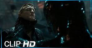 Venom vs Carnage | Venom se Come a Carnage | Clip Oficial Español Latino HD 2021