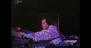 Earth, Wind & Fire - Larry Dunn's Solo - Live in Essen, Germany (1979)