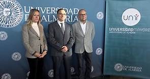 La Universidad de Almería inaugura el curso académico de la Universidad de Mayores