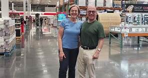 Couple visits more than 200 Costco locations across the world