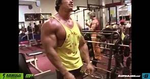 Arnold Schwarzenegger (Mr.Olympia 1975)