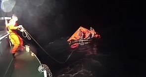 往返蘭嶼貨輪遭國際商船撞沉 9船員獲救 | 社會 | 中央社 CNA