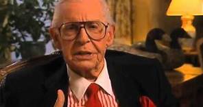 Milton Berle on how he'd like to be remembered - EMMYTVLEGENDS.ORG