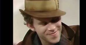 Tom Waits & Kathleen Brennan Interview & Performance on The Late Late Show (1981)