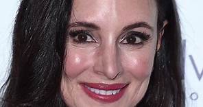 Madeleine Stowe ❤️ 62 yo, she looks gorgeous. #madeleinestowe #mohicans #thelastofthemohicans #revenge #actress #foryou #global