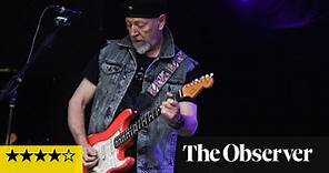 Richard Thompson review – rock’n’rolling back the years
