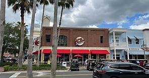 Eating at Johnny Rockets at Lake Sumter Landing at The Villages, FL | Our First Bad Experience