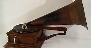 1901 Eldridge Johnson Monarch Phonograph