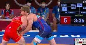 Musa Yevlóyev Gold Medal Grecorromana 97 kg