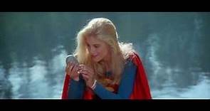 supergirl 1984 escena 1