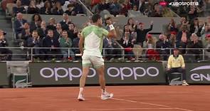 Roland Garros 2023 | Una fuerza de la naturaleza: Alcaraz muestra su versión más eléctrica en la red - Tenis vídeo - Eurosport