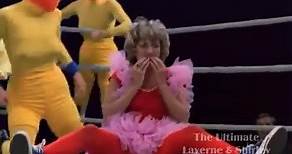 On this day in L&S history… September 27, 1977: “Tag Team Wrestling” airs. Laverne and Shirley have to wrestle the Masked Marvelettes™️ for charity. Directed by Alan Rafkin. Written by Marc Sotkin. #laverneandshirley #pennymarshall #cindywilliams #lavernedefazio #shirleyfeeney #tagteamwrestling #lynnestewart #lynnemariestewart #wrestling #abillybuttonforyourbellybutton #70stv #80stv #classictv #classictelevision #nostalgia #retro #vintage #sitcom #humor #comedy #physicalcomedy #1970s #1980s #gar