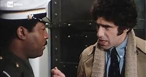 Who? L'uomo dai due volti (Who?) - 1/2 (1974 spy film) Elliott Gould Trevor Howard