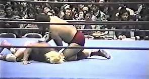 AJPW: Akio Sato vs. Rip Rogers (1/7/90)