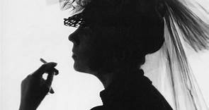 «Shocking Schiaparelli» : un documentaire et une plongée dans les vies de la couturière visionnaire