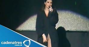 Laura Pausini enseña su parte íntima durante su concierto en Lima