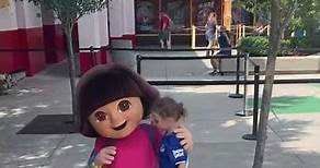 Sophie meets Dora - Universal Studios
