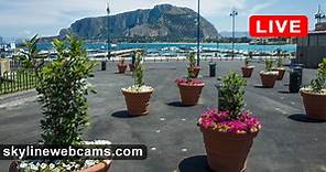 【LIVE】 Webcam in Piazza Mondello - Palermo | SkylineWebcams