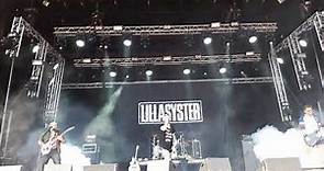 Lillasyster - Dra åt helvete - (Live At Sweden Rock Festival 2019-06-06)