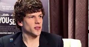 Awkward Jesse Eisenberg Interview for "Now You See Me"