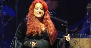 WYNONNA JUDD sings 'River of time' during The Judds tour in 2022