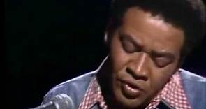 R.I.P. Bill Withers - Lean on me (live)