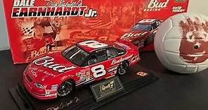 Nascar Throwback: Dale Earnhardt Jr. #8 Budweiser "Survivor" 2001 Chevrolet Monte Carlo.