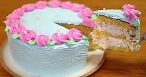 Torta di Compleanno veloce decorata con panna montata