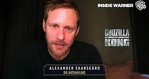 El actor Alexander Skarsgard y su personaje en #GodzillavsKong | #InsideWarner