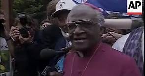 Desmond Tutu, an icon who helped end apartheid in South Africa, dies at 90