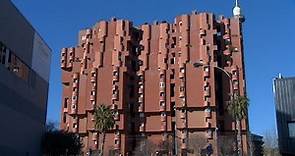 Ricardo Bofill deja una variada producción arquitectónica en su ciudad natal, Barcelona