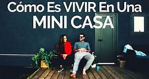 Cómo Es VIVIR En Una MINI CASA!? / TINY HOUSE TOUR 🏡😀🇪🇸 - MINIMALISMO