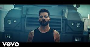 Ricky Martin - Tiburones (Official Video)