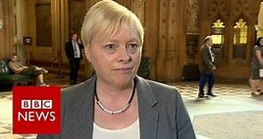 Angela Eagle drops out of Labour leader race - BBC News