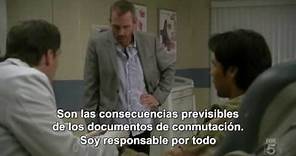 El Doctor House habla en español